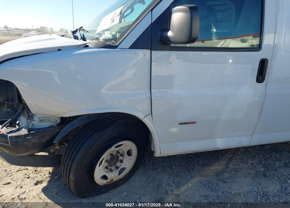 2017 CHEVROLET EXPRESS 2500 WORK VAN VIN: 1GCWGAF19H1319673