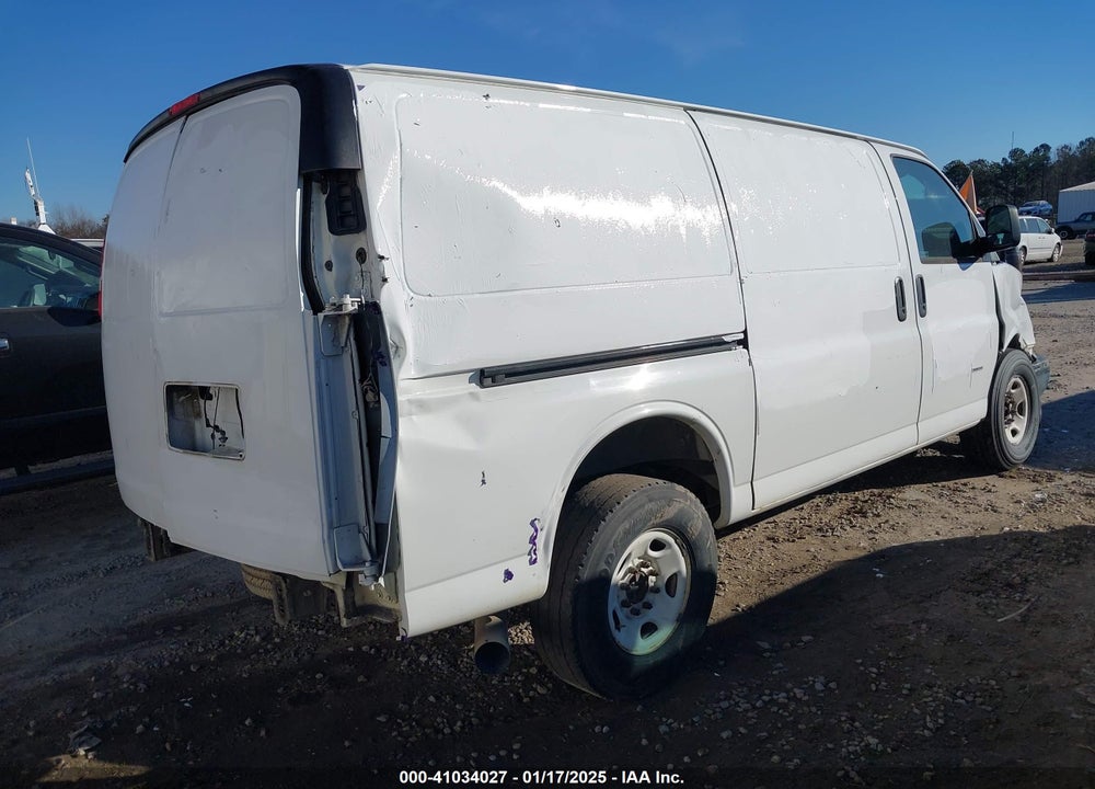 2017 CHEVROLET EXPRESS 2500 WORK VAN VIN: 1GCWGAF19H1319673