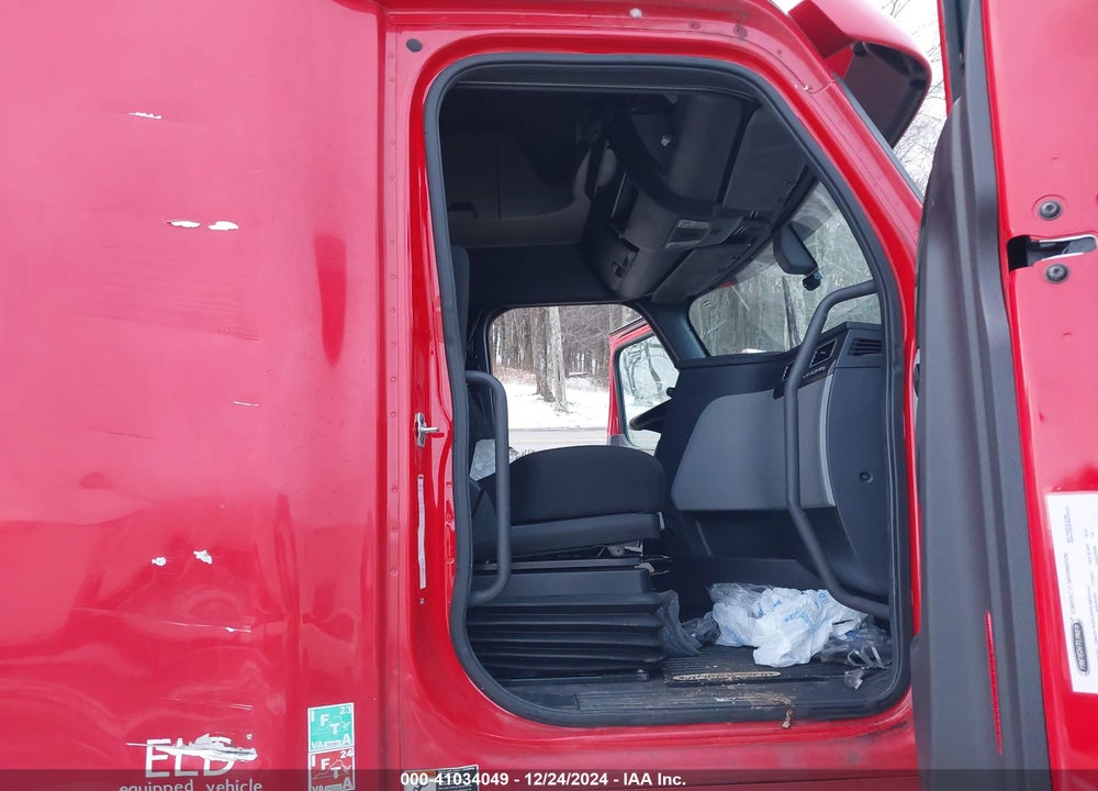 2019 FREIGHTLINER NEW CASCADIA 126 VIN: 1FUJHHDR4KLKE6124