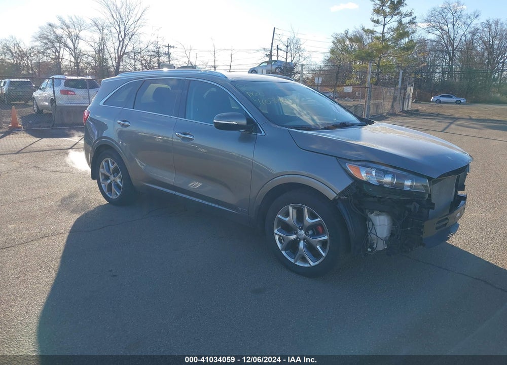 2017 KIA SORENTO 3.3L SX VIN: 5XYPKDA51HG255580