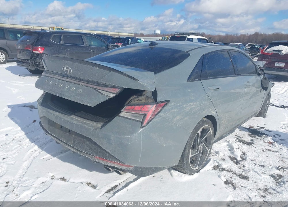 2022 HYUNDAI ELANTRA VIN: KMHLR4AFXNU362314