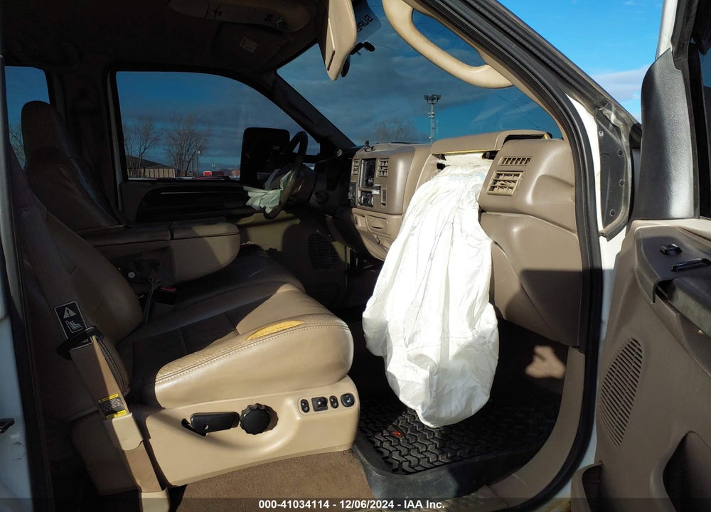 2004 FORD F-350 LARIAT/XL/XLT VIN: 1FTSW31P04EA27888