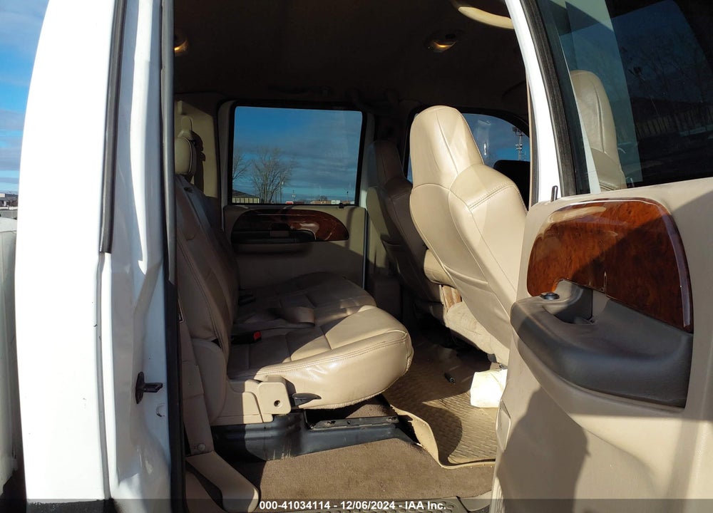 2004 FORD F-350 LARIAT/XL/XLT VIN: 1FTSW31P04EA27888