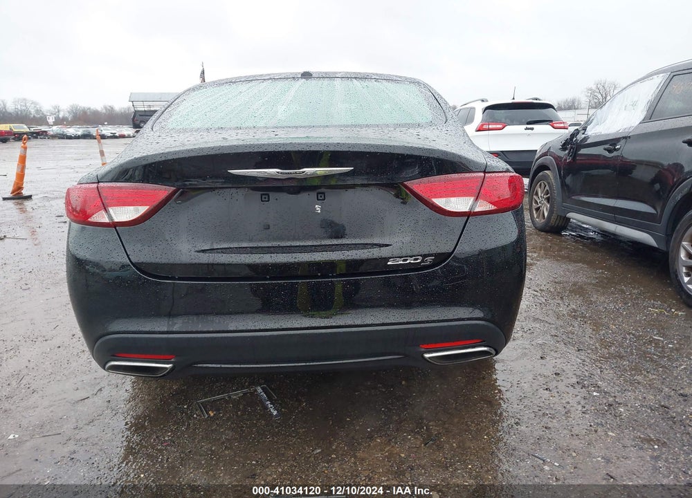 2016 CHRYSLER 200 S VIN: 1C3CCCBG4GN118070