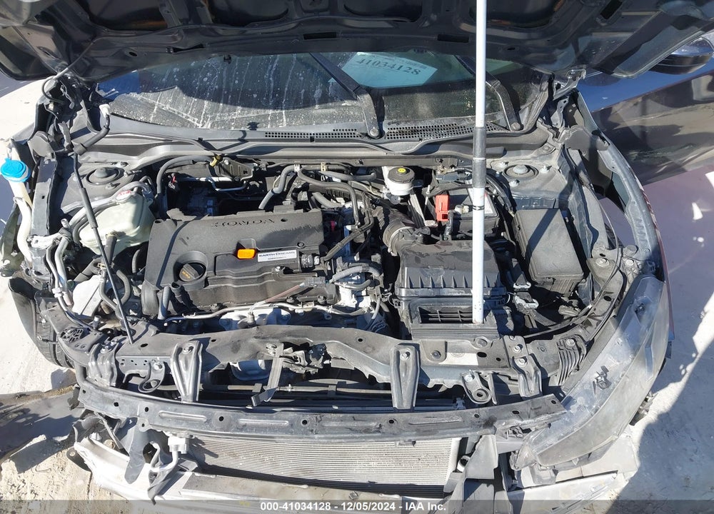 2019 HONDA CIVIC LX VIN: 2HGFC2F61KH576804
