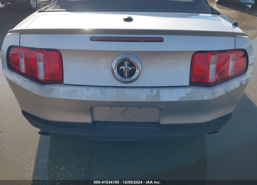 2011 FORD MUSTANG V6 PREMIUM VIN: 1ZVBP8EM9B5126598