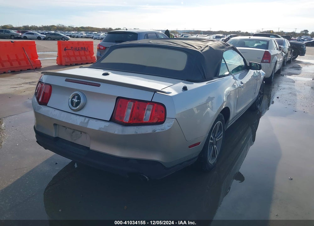 2011 FORD MUSTANG V6 PREMIUM VIN: 1ZVBP8EM9B5126598