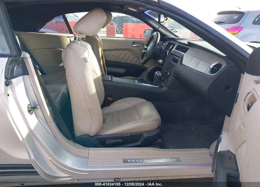 2011 FORD MUSTANG V6 PREMIUM VIN: 1ZVBP8EM9B5126598