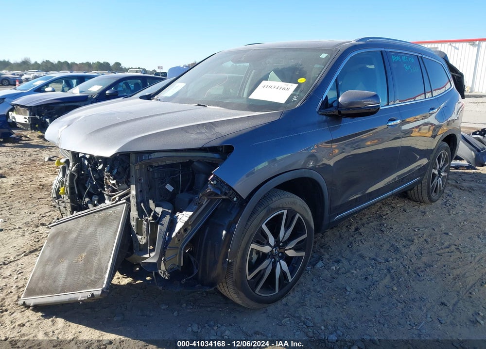 2019 HONDA PILOT TOURING VIN: 5FNYF5H90KB003986