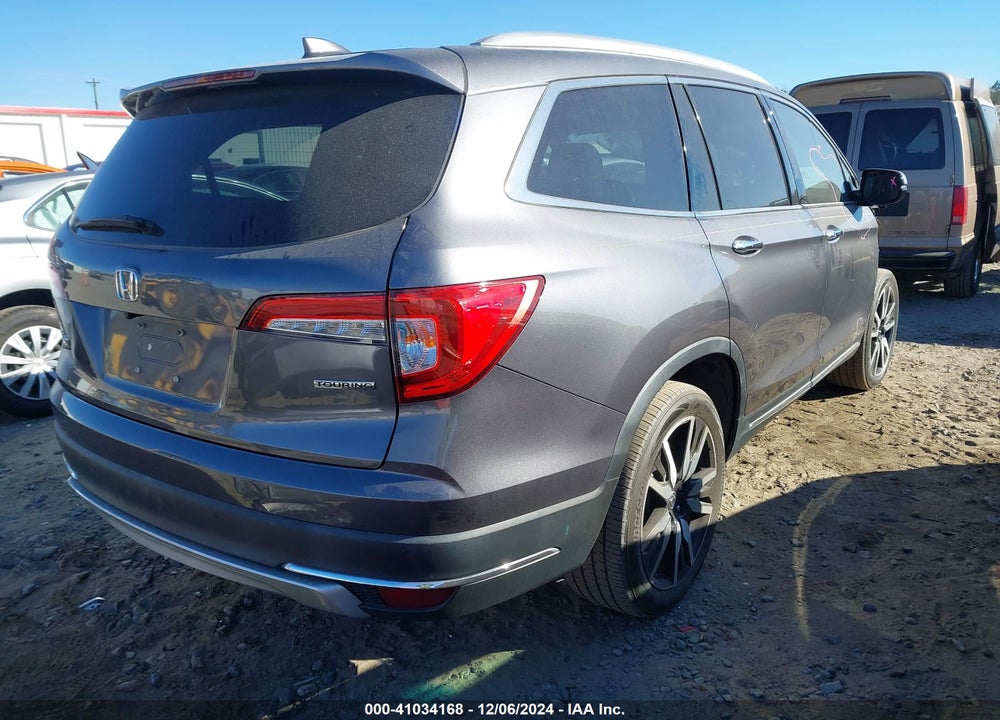 2019 HONDA PILOT TOURING VIN: 5FNYF5H90KB003986