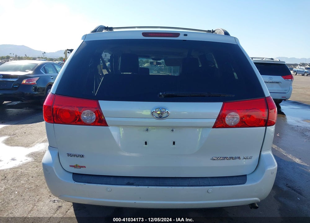 2009 TOYOTA SIENNA XLE VIN: 5TDZK22C49S246287