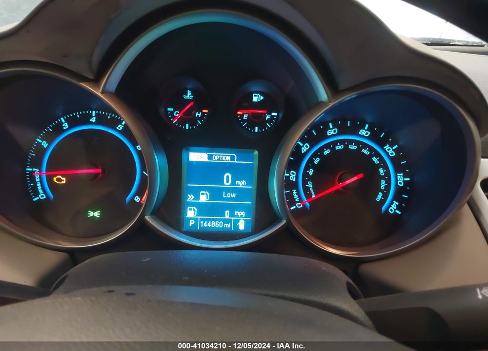 2014 CHEVROLET CRUZE LS AUTO VIN: 1G1PA5SH8E7153857