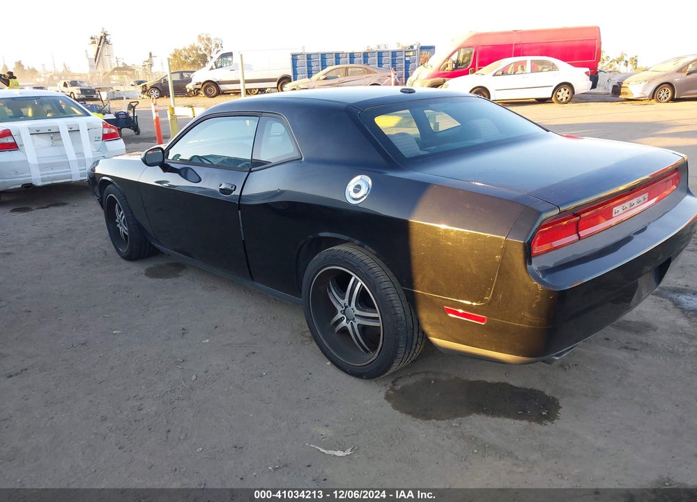 2012 DODGE CHALLENGER SXT VIN: 2C3CDYAG2CH181151