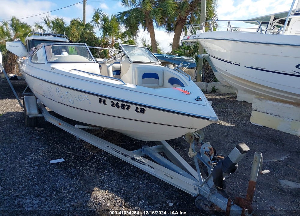 1999 STINGRAY BOAT VIN: PNYUSDE1F999