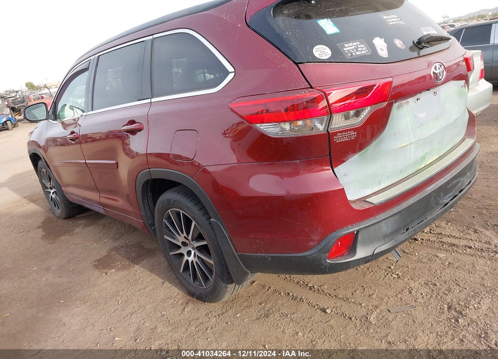 2018 TOYOTA HIGHLANDER VIN: 5TDJZRFH6JS495704