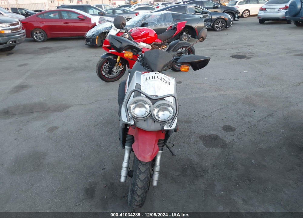 2015 YAMAHA YW125 VIN: RKRSE48Y0FA097613