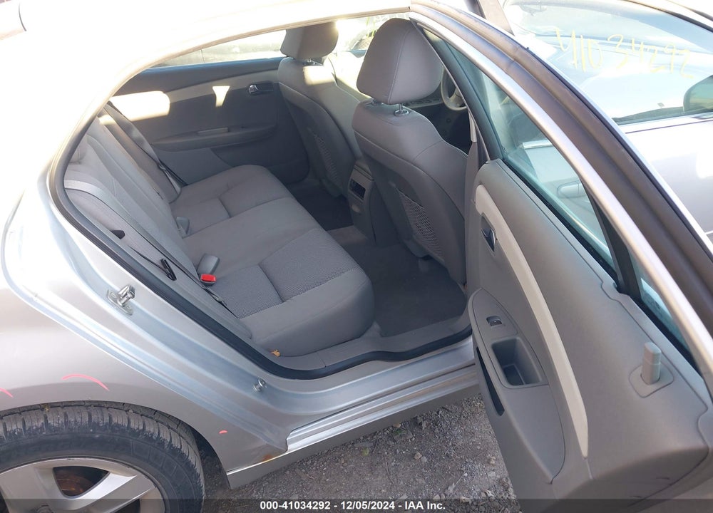 2012 CHEVROLET MALIBU LS VIN: 1G1ZB5E01CF185323