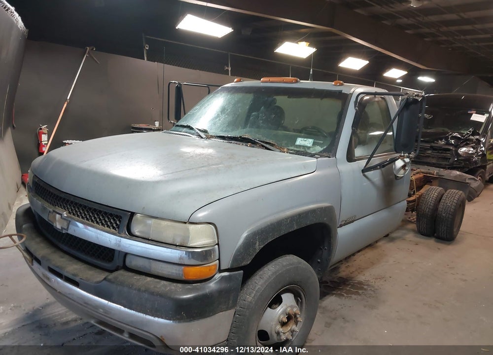 2001 CHEVROLET SILVERADO 3500 CHASSIS VIN: 1GBJC34U51F136170