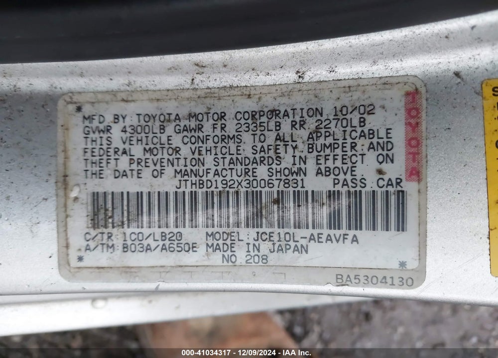 2003 LEXUS IS 300 VIN: JTHBD192X30067831