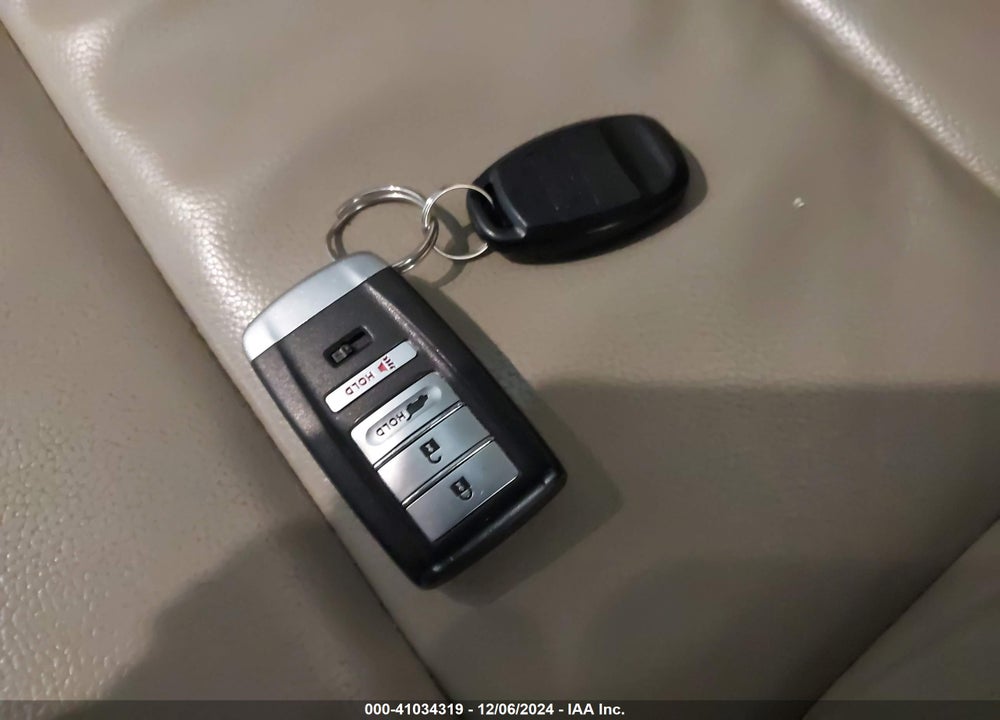2014 ACURA MDX VIN: 5FRYD4H29EB017326