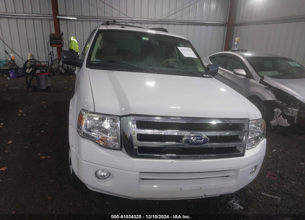 2010 FORD EXPEDITION XLT VIN: 1FMJU1F5XAEB60632