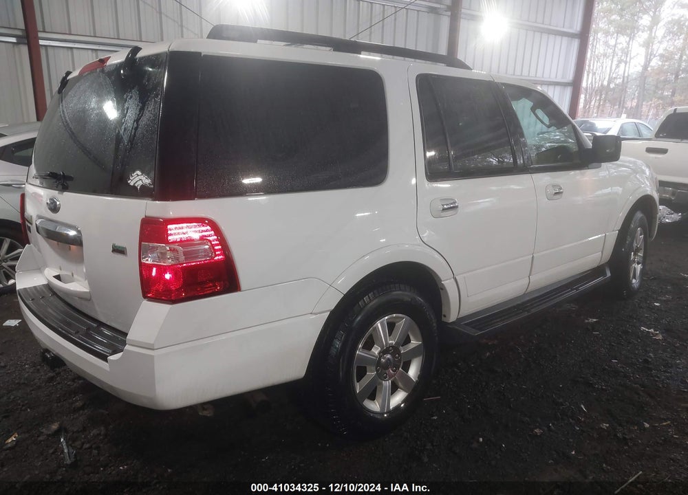 2010 FORD EXPEDITION XLT VIN: 1FMJU1F5XAEB60632
