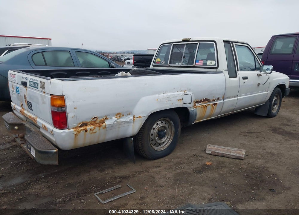 1986 TOYOTA PICKUP XTRACAB RN70 DLX VIN: JT4RN70D9G0015109