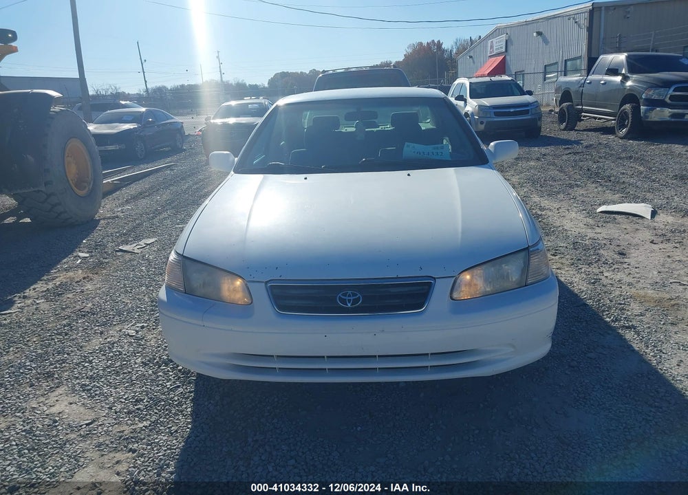 2001 TOYOTA CAMRY LE VIN: 4T1BG22KX1U769271