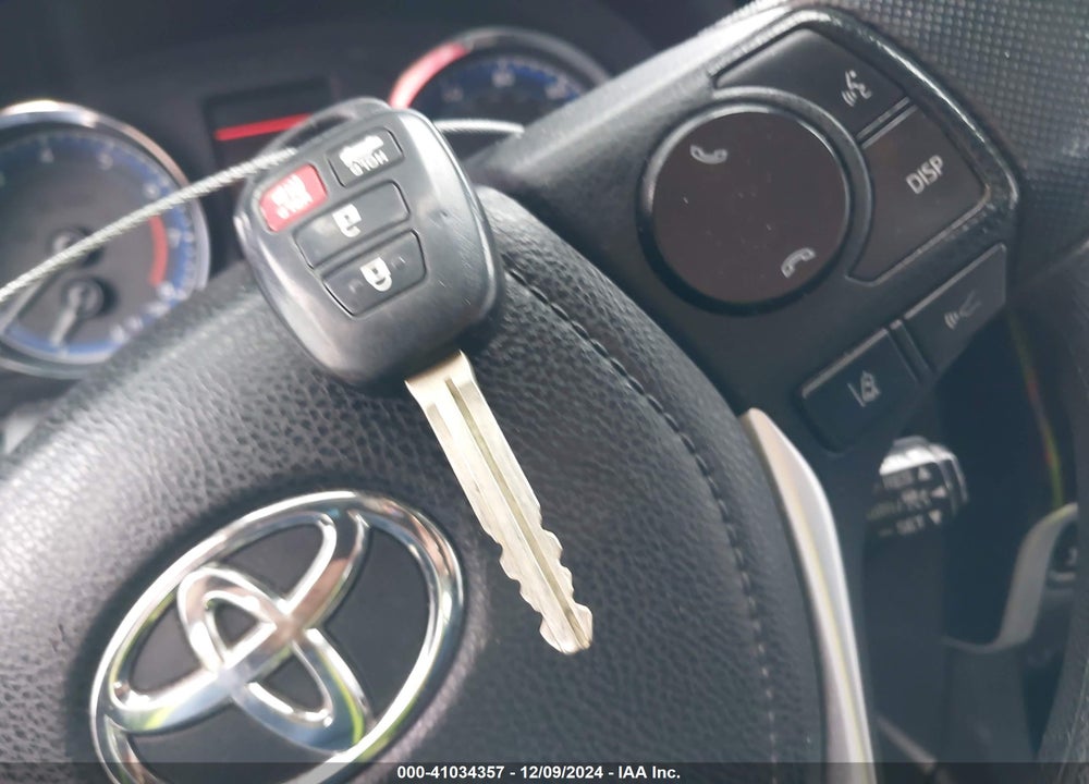 2017 TOYOTA COROLLA VIN: 5YFBURHE1HP581673