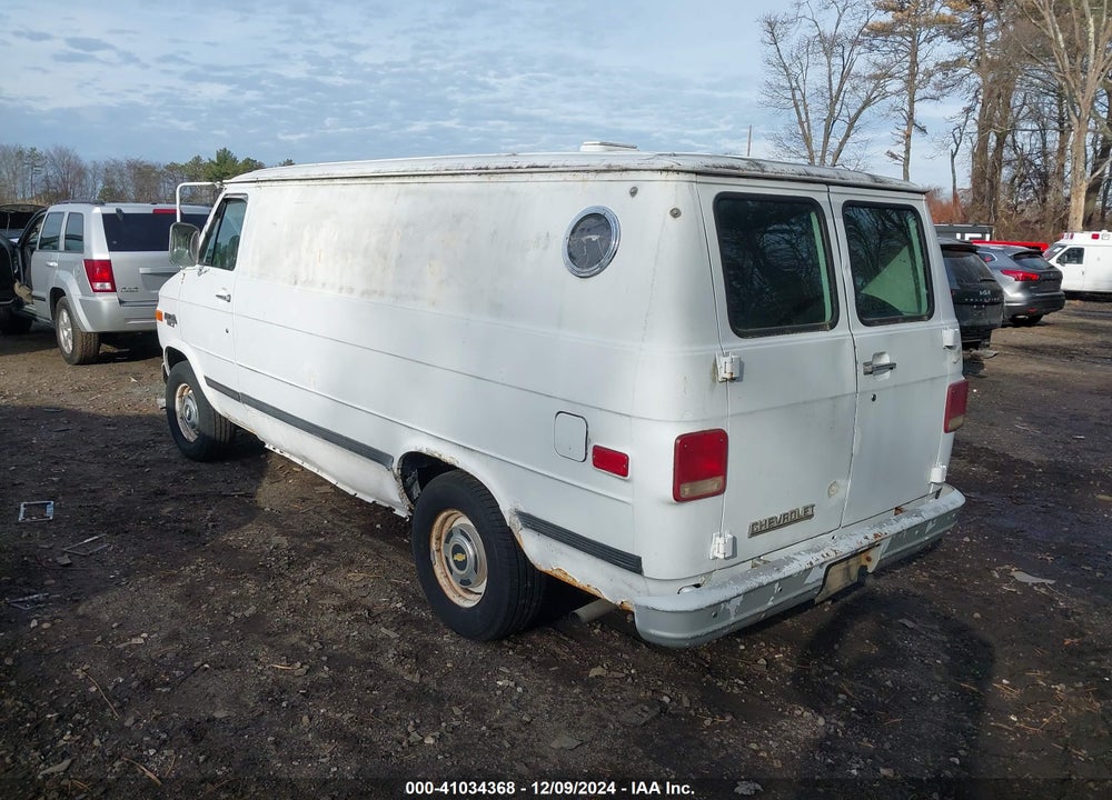 1993 CHEVROLET G20 VIN: 1GCEG25HXPF349167