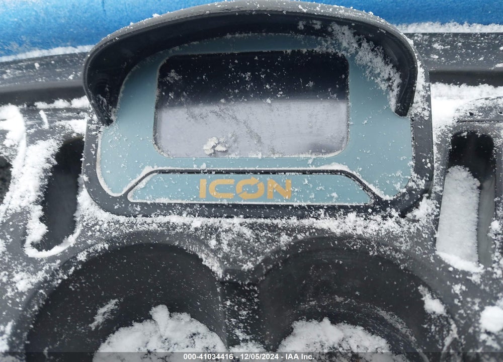 2023 ICON I40L VIN: LTA0123492