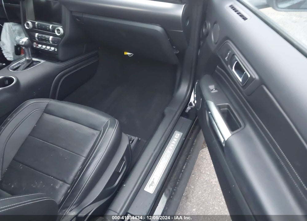 2022 FORD MUSTANG ECOBOOST PREMIUM FASTBACK VIN: 1FA6P8TH0N5110133