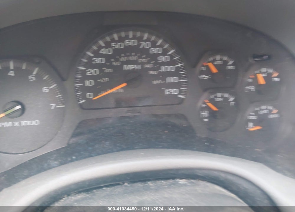 2004 CHEVROLET TRAILBLAZER LS VIN: 1GNDS13S142335235