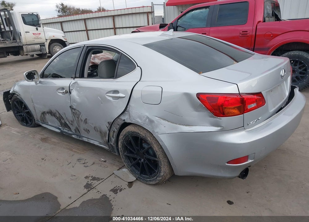 2008 LEXUS IS 250 VIN: JTHBK262982071428