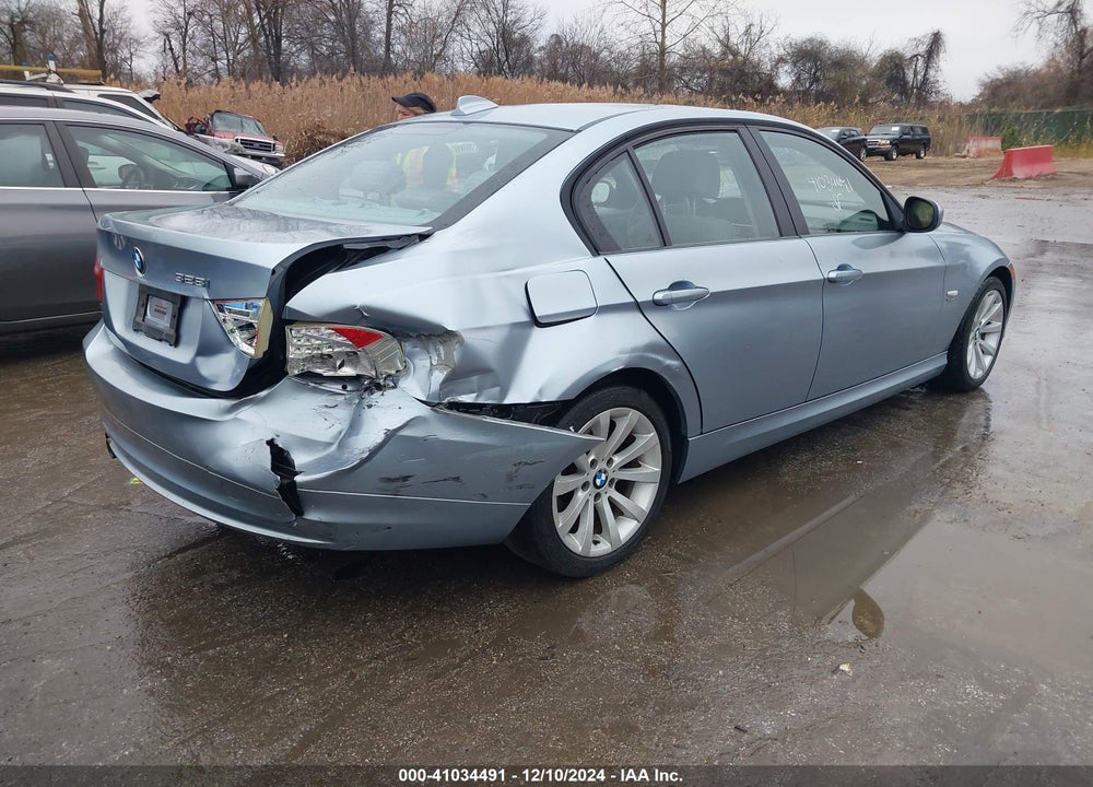 2011 BMW 328I XDRIVE VIN: WBAPK7C59BA821729