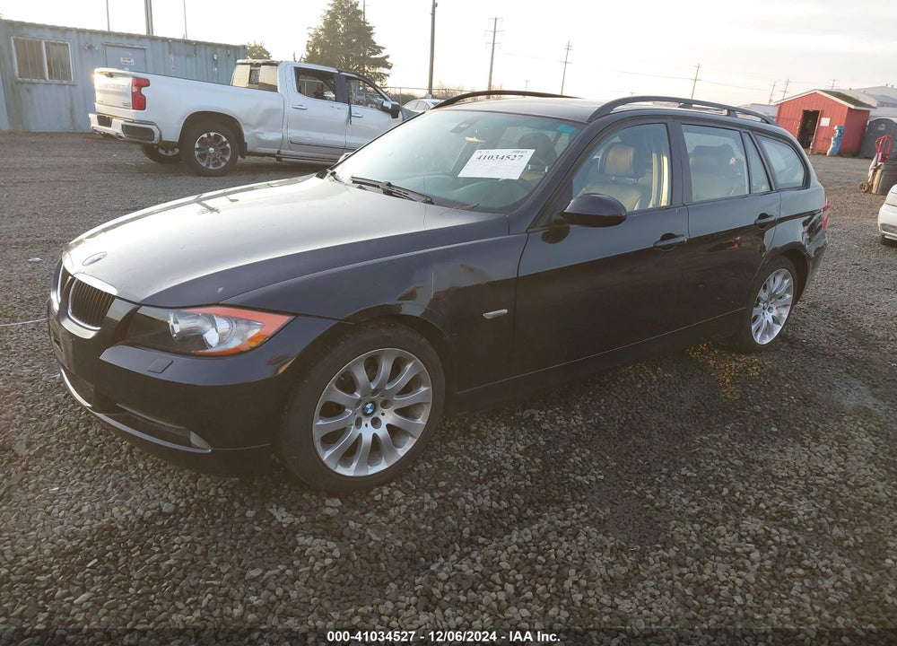 2008 BMW 328XI VIN: WBAVT73578FZ37401