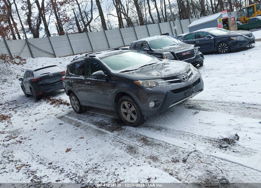 2013 TOYOTA RAV4 XLE VIN: 2T3RFREV4DW124823