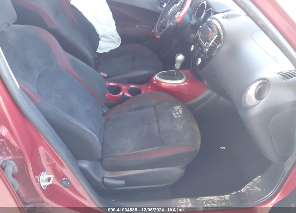 2015 NISSAN JUKE SV VIN: JN8AF5MR3FT502182