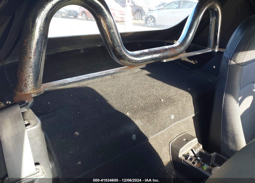 1991 MAZDA MX-5 MIATA VIN: JM1NA3513M1220397