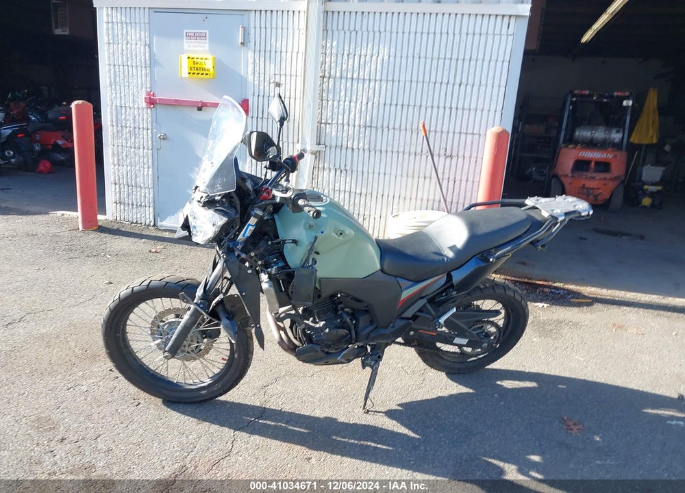 2023 KAWASAKI KLE300 C VIN: JKALE8C19PDA17199