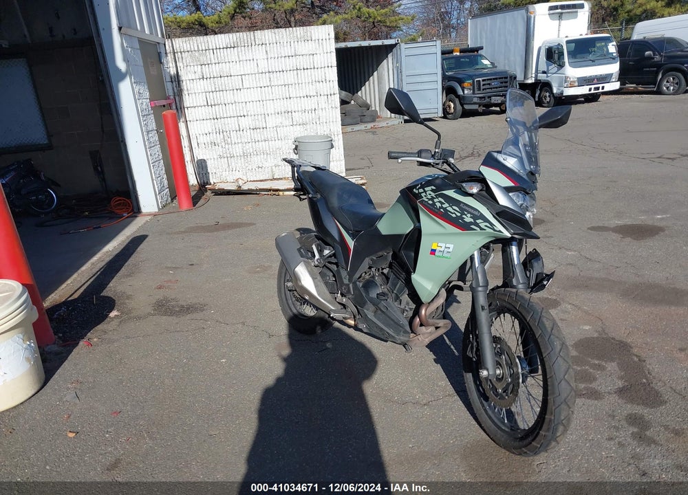 2023 KAWASAKI KLE300 C VIN: JKALE8C19PDA17199