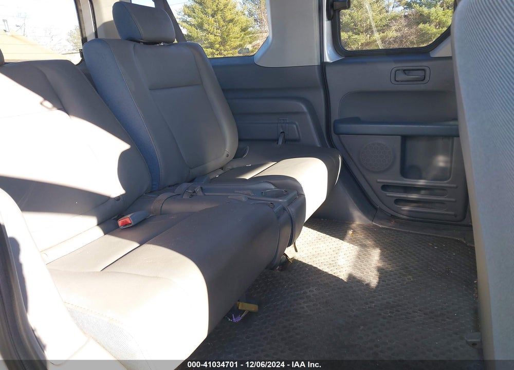 2004 HONDA ELEMENT LX VIN: 5J6YH28304L011357