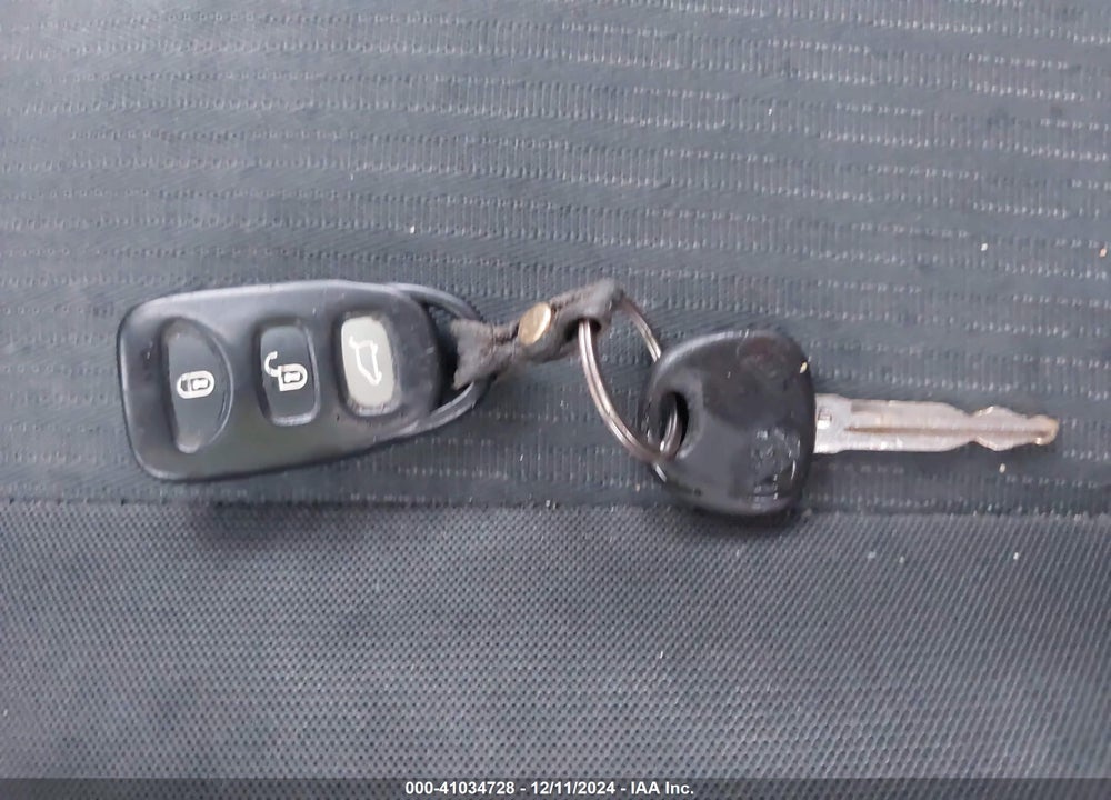 2009 KIA RONDO LX VIN: KNAFG528597259445