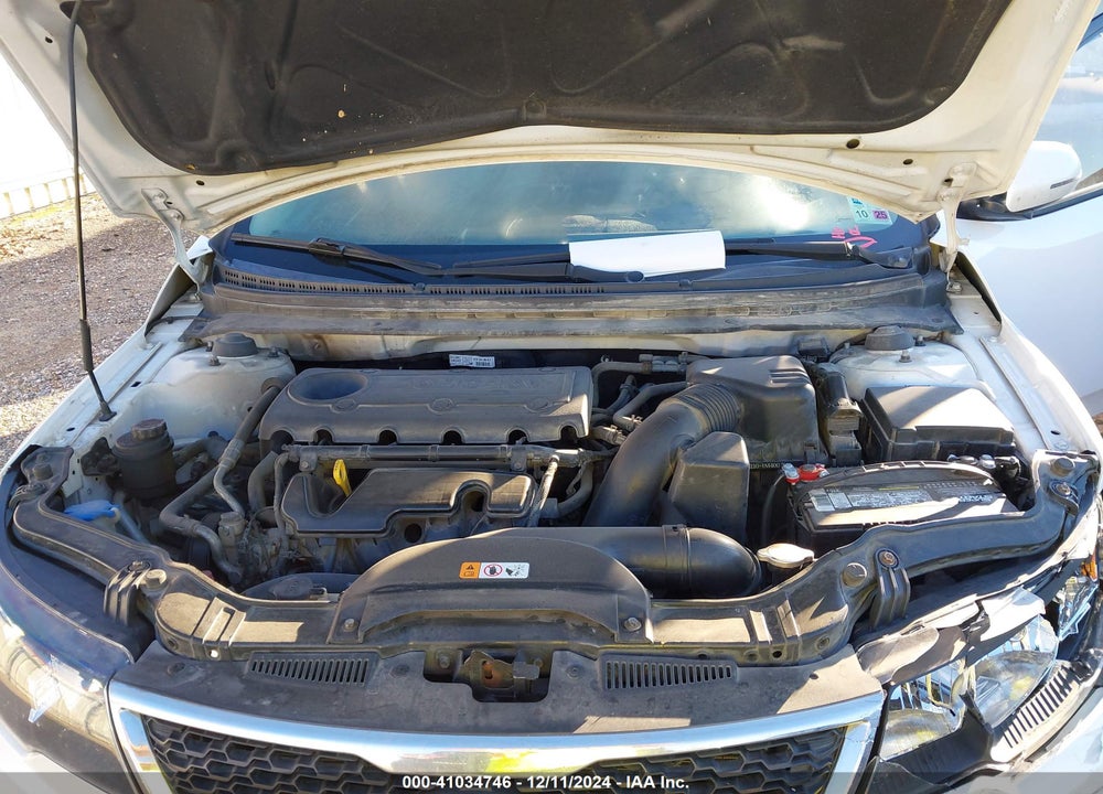 2011 KIA FORTE VIN: KNAFU4A23B5423082