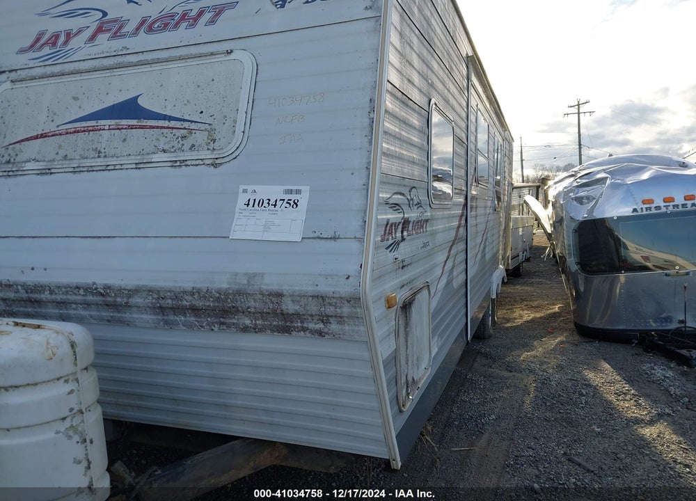 2006 JAYCO CAMPER VIN: 1UJBJ02R561EM0853