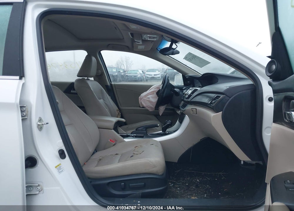 2013 HONDA ACCORD EX-L V-6 VIN: 1HGCR3F8XDA043831