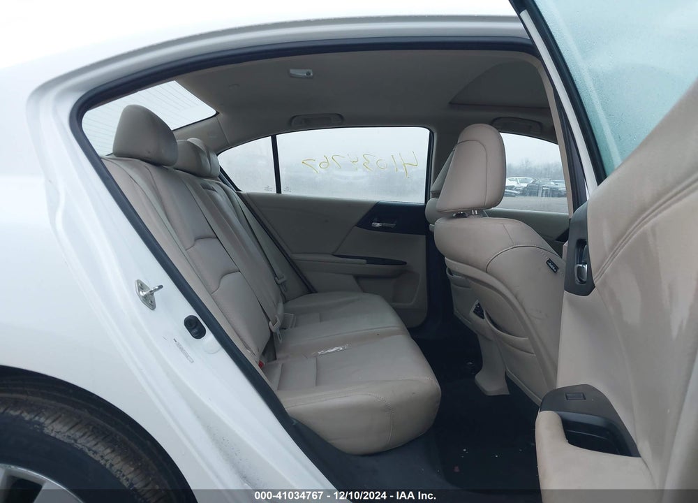 2013 HONDA ACCORD EX-L V-6 VIN: 1HGCR3F8XDA043831