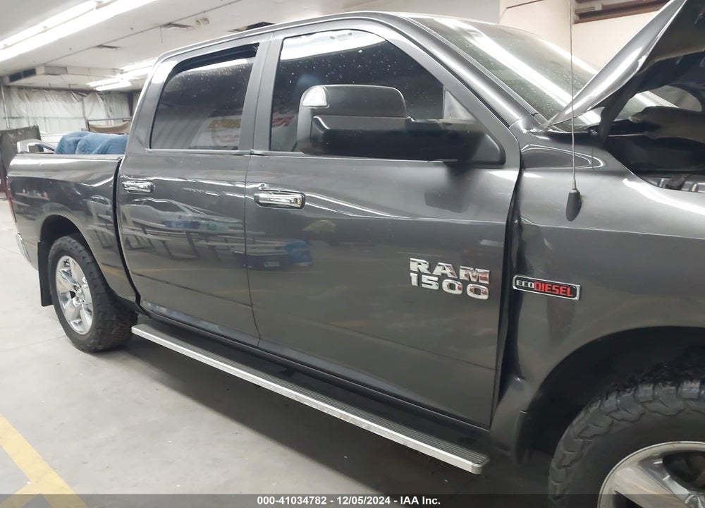 2015 RAM 1500 VIN: 1C6RR6LMXFS580411