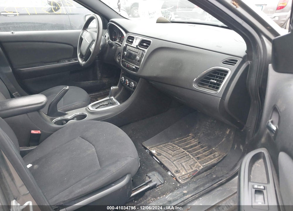 2012 CHRYSLER 200 LX VIN: 1C3CCBAB5CN228748