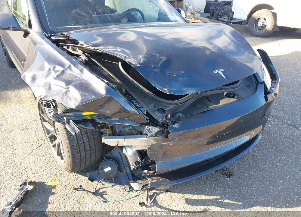 2024 TESLA MODEL 3 VIN: 5YJ3E1EAXRF729675